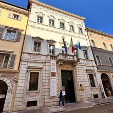 Consiglio provinciale: l'ordine del giorno della seduta di aprile, tra sanità, scuola e UE